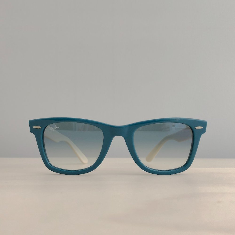 Ray-Ban Original Wayfarer Sunglasses Special Edition
